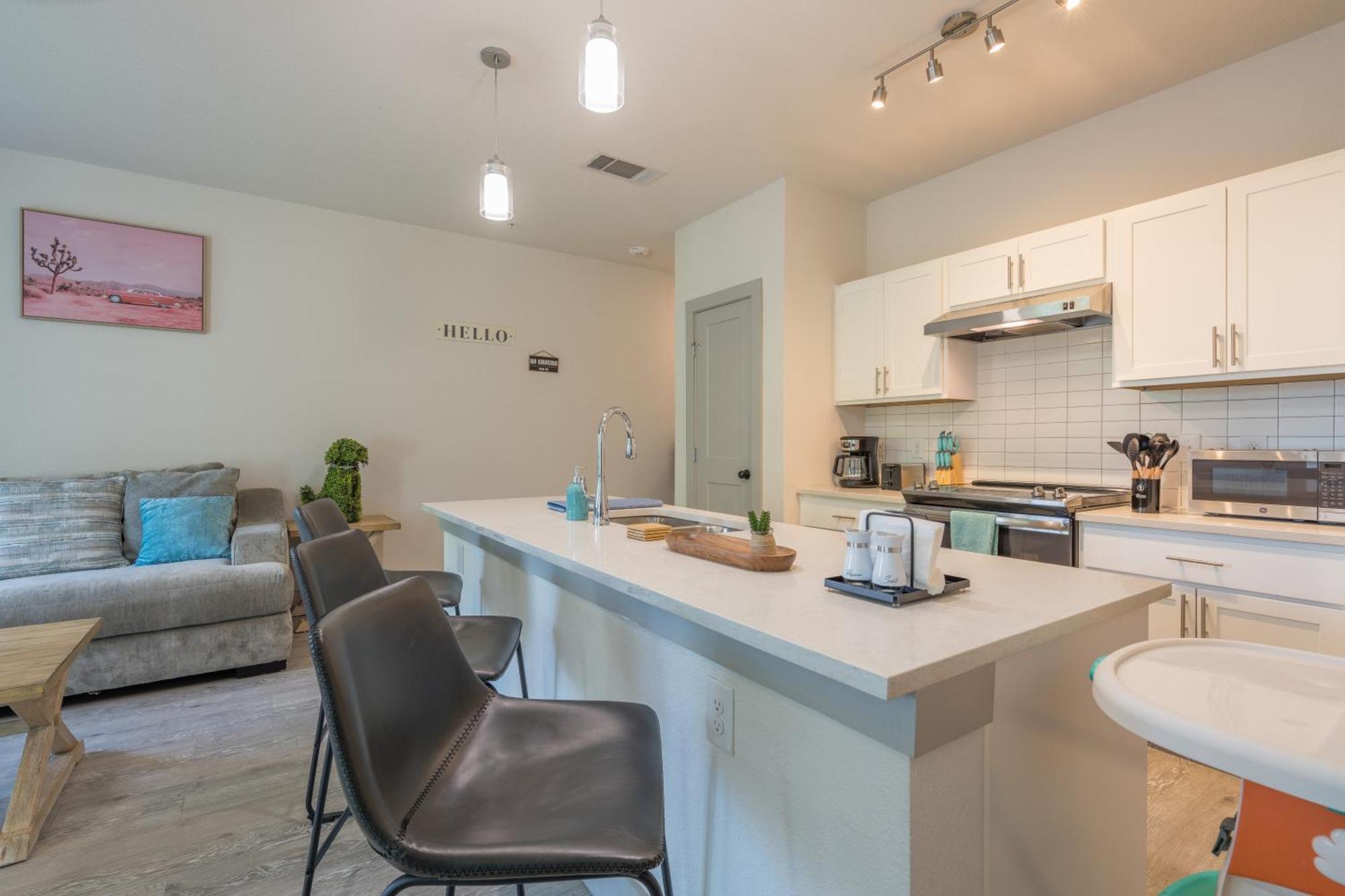Riverwalk And Pool View With King Bed Infinity Pool Gym Free Parking Apartamento