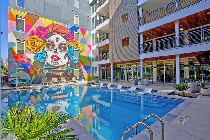 Riverwalk And Pool View With King Bed Infinity Pool Gym Free Parking *